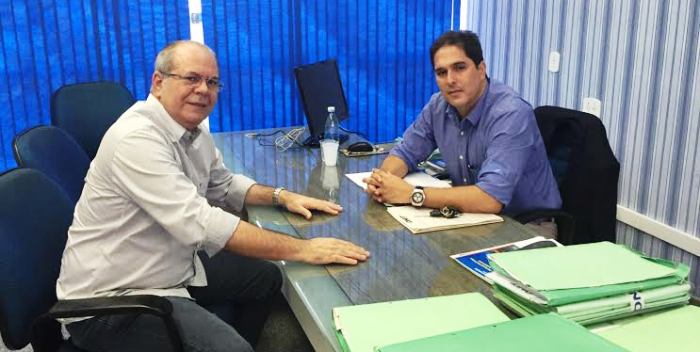 Deputado Hildo Rocha com Maurício Itapary: trabalho persistente em busca de melhorias para as rodovias federais do Maranhão