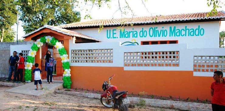 Escola entregue pela prefeitura de Lago da Pedra
