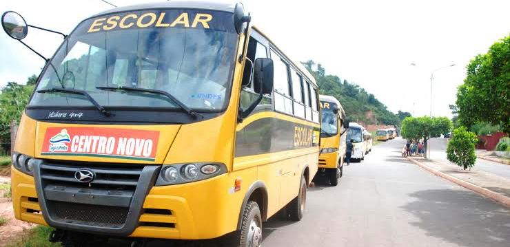 ônibus vão ajudar no transporte escolar no município