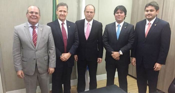 Hildo Rocha com o ministro e os demais deputados maranhenses