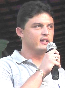 Augusto Filho, o líder nas pesquisas