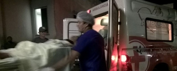 Os queimados de Pirapemas, trazidos para um hospital de São Luís; sem qualquer assistência do governo 