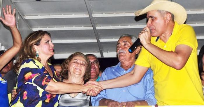 Maura Jorge com seu candidato, Laércio Arruda: força e prestígio