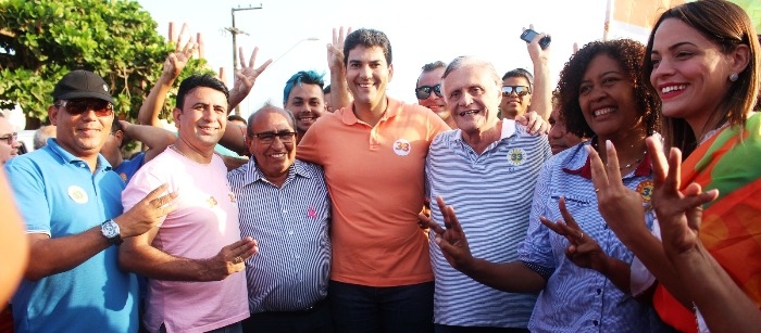 Eduardo Braide com Chaguinhas, José Joaquim Rose Sales e militantes do PMN no São Bernardo